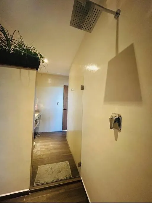 New Large Luxurious 1 Bedroom, 1 Bathroom Apartment In Tulum Mexico