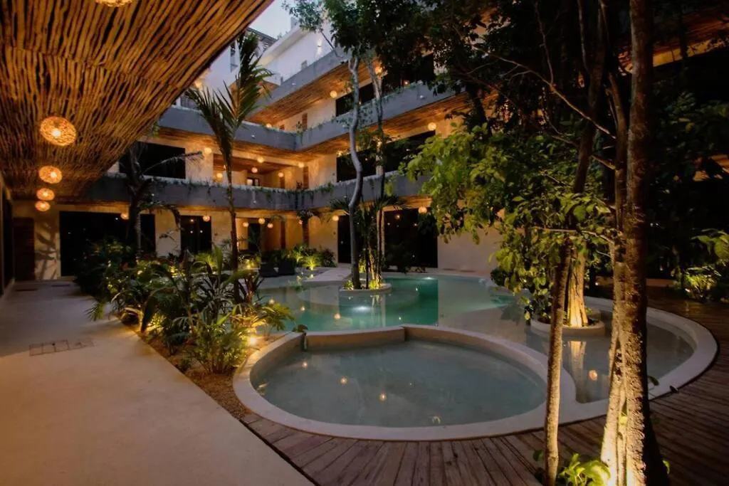 New Large Luxurious 1 Bedroom, 1 Bathroom Apartment In Tulum Mexico