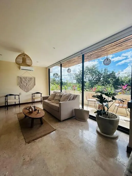 New Large Luxurious 1 Bedroom, 1 Bathroom Apartment In Tulum
