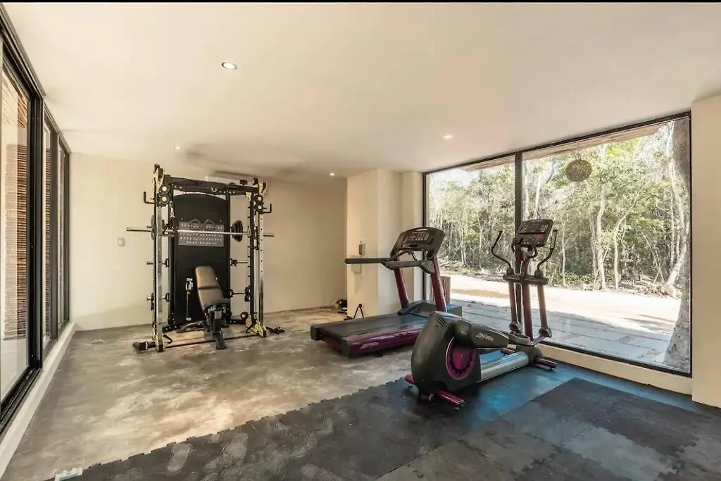 New Large Luxurious 1 Bedroom, 1 Bathroom Apartment In Tulum Mexico