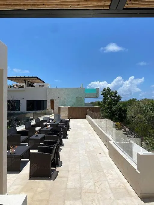 New Large Luxurious 1 Bedroom, 1 Bathroom Apartment In Tulum Mexico