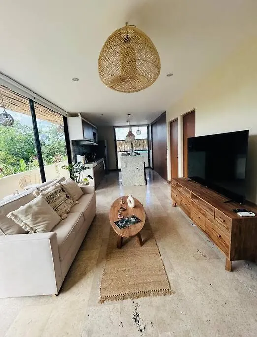 New Large Luxurious 1 Bedroom, 1 Bathroom Apartment In Tulum